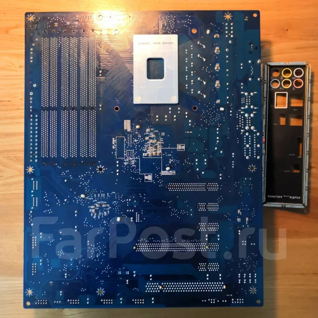 LGA1366 ����
