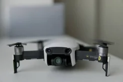 DJI Mavic Air. � �������