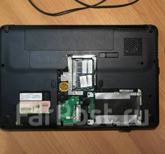 HP Compaq. 2,7����, ��� 4 ��, ���� 500���, WiFi: 1, Bluetooth: 1, ����������� �� 1��. ����