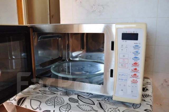 Panasonic. NN-k567w ����