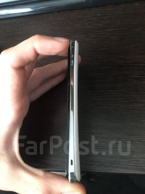 Sony Xperia V. �/�, �����, 3G, 4G LTE, NFC ����