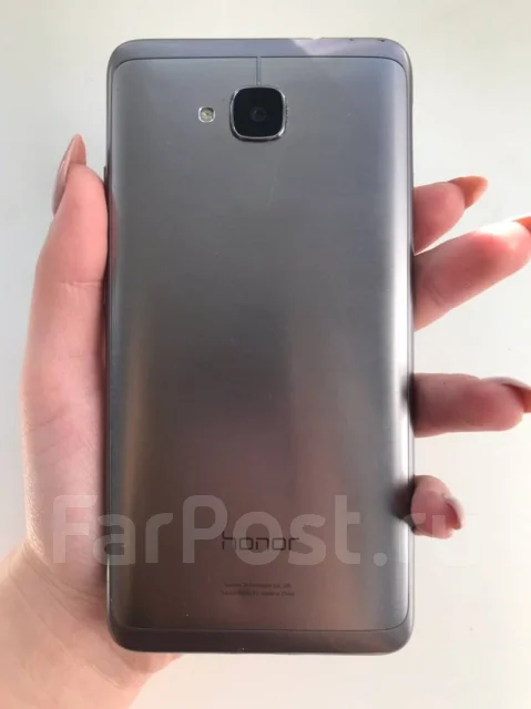 Honor 5C. �/�, �����������, 4G LTE, Dual-SIM, NFC ����