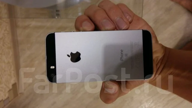 Apple iPhone SE. �/�, �����������, 4G LTE ����