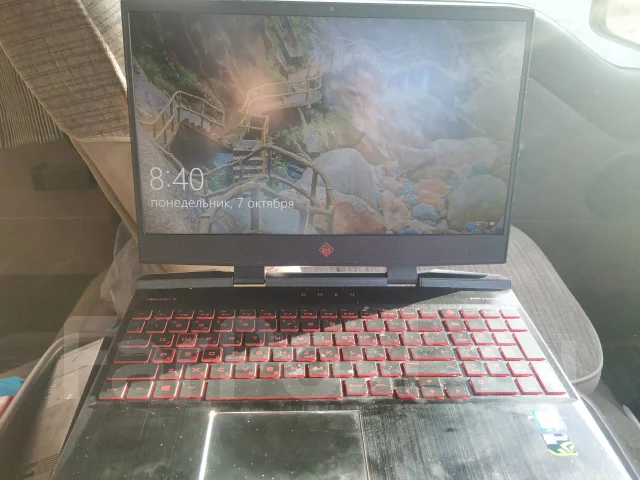 HP Omen. 17.3", 2,3����, ��� 8 ��, ���� 1 000���, WiFi: 1, Bluetooth: 1, ����������� �� 4��. ����
