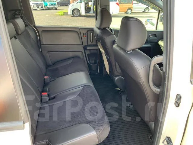 Honda Freed Spike. ��������, ��������, 1.5 (88��.�.), ������, �/�. ��� ����� �� ������������ ����