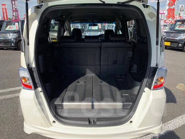 Honda Freed Spike. ��������, ��������, 1.5 (88��.�.), ������, �/�. ��� ����� �� ������������ ����