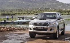 Toyota Hilux Pick Up. TGN26, 2TRFE ����