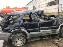 Ford Escape ����