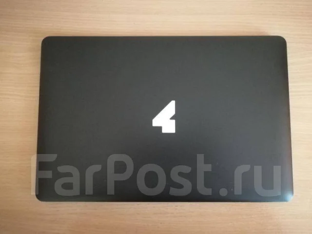 4Good. 11.6", 1,3����, ��� 2048 ��, ���� 32���, WiFi: 1, Bluetooth: 1, ����������� �� 10��. ����