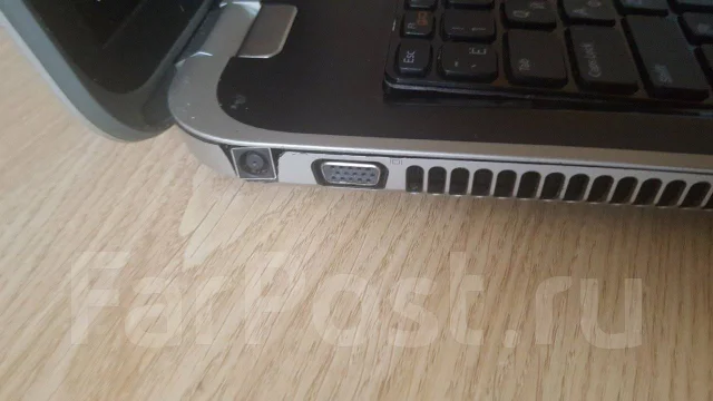 Dell Inspiron SE 7720. 17.3", ��� 8 ��, WiFi: 1, Bluetooth: 1 ����