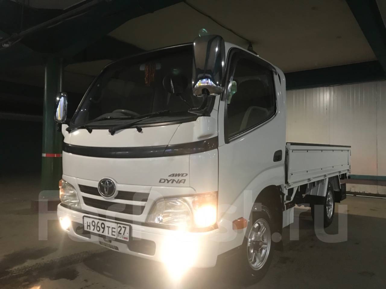 Купить Toyota Dyna в Хабаровске бортовой грузовик 3t цена. Купить грузовик дизель бу категории в России.