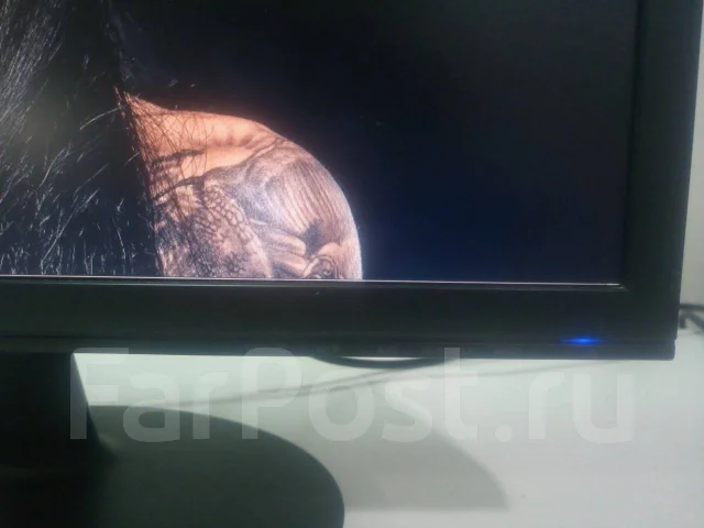 Samsung. 19", ���������� �� (LCD, LED, QLED) ����