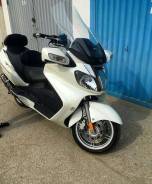 Suzuki Burgman (SkyWave) 650, 2003 в Ялте Suzuki Burgman (SkyWave) 650, 2003. 650 куб. см., исправен, птс, с пробегом