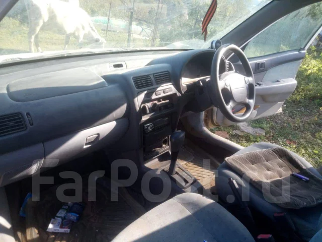 Toyota Starlet. �������, ��������, 1.3 (88��.�.), ������, 200 000����. �� ����