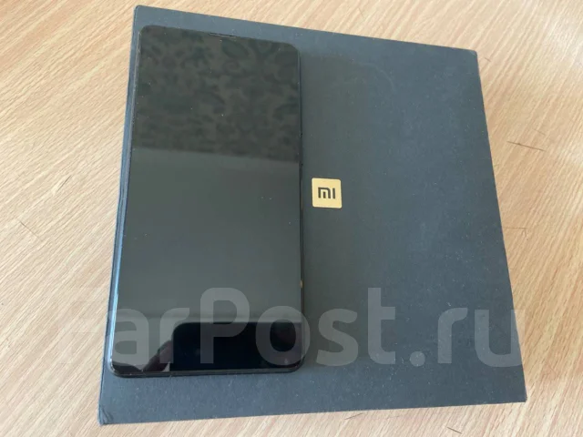 Xiaomi Mi Mix 2S. �/�, ������, 4G LTE ����