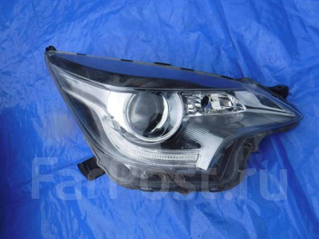 Продам правую фару Toyota Ractis NCP120 52-275 купить во Владивостоке ...