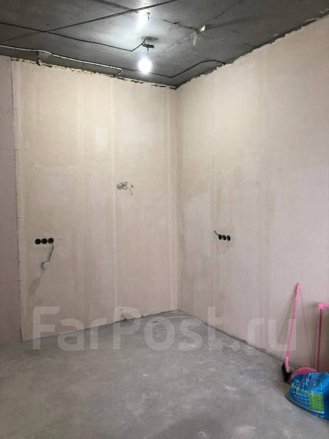 Штукатурные работы, штукатурка, шпаклевка стен во Владивостоке