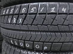 Bridgestone Blizzak VRX, 185/65 R14 в Красноярске Bridgestone Blizzak VRX. Зимние, без шипов, 2015 год, 5 %