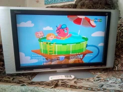 Akira. LCD (��) ����