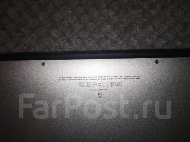 Apple MacBook Air 13 2010 Late. 13.3", 1,9����, ��� 2048 ��, ���� 251���, WiFi: 1, Bluetooth: 1, ����������� �� 4��. ����