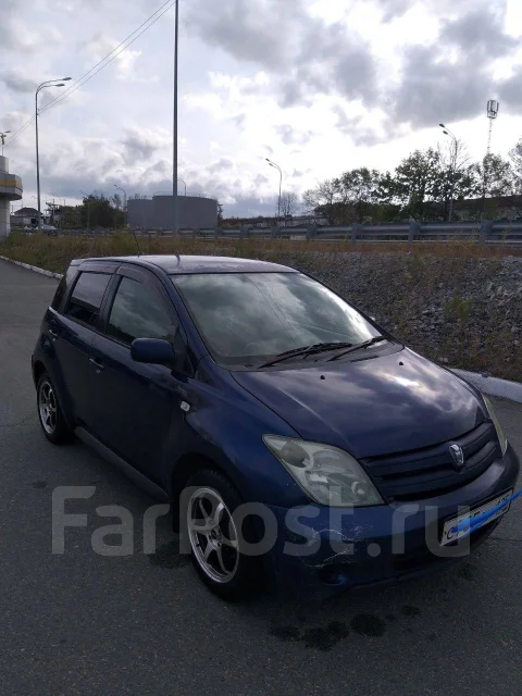Toyota ist. �������, ��������, 1.3 (87��.�.), ������, 220 000����. �� ����