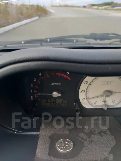 Toyota ist. �������, ��������, 1.3 (87��.�.), ������, 220 000����. �� ����