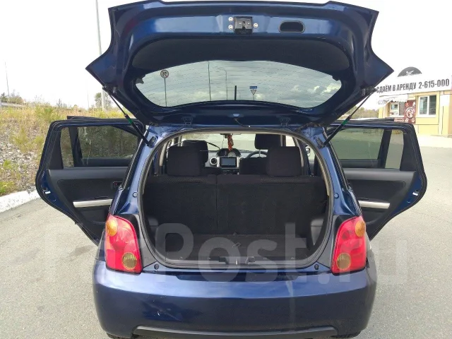 Toyota ist. �������, ��������, 1.3 (87��.�.), ������, 220 000����. �� ����