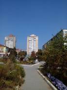 3-комнатная, бульвар Энтузиастов 14 в Находке 3-комнатная, бульвар Энтузиастов 14. МЖК, агентство, 72,0 кв. м. Дом снаружи