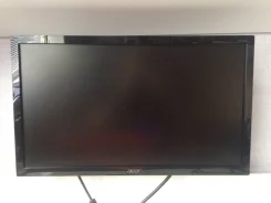 Acer. 19.5"