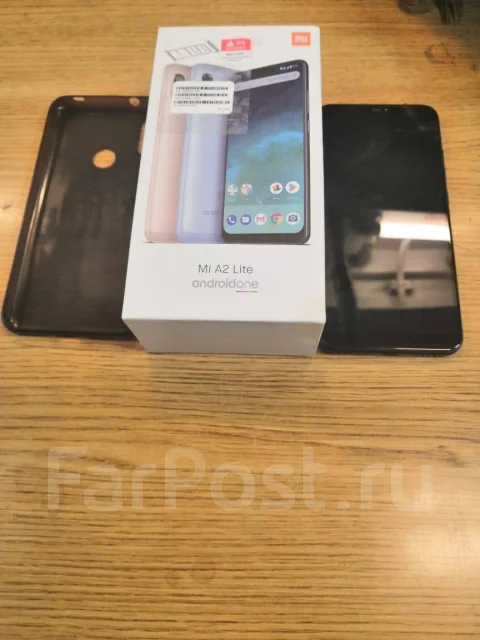 Xiaomi Mi A2 Lite. �/�, ������, 4G LTE, Dual-SIM, NFC ����