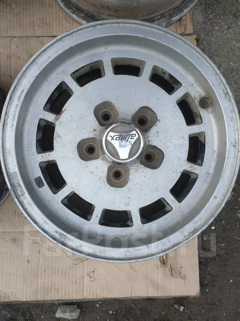 Almex. 5.5x15", 5x114.3, ET16 ����