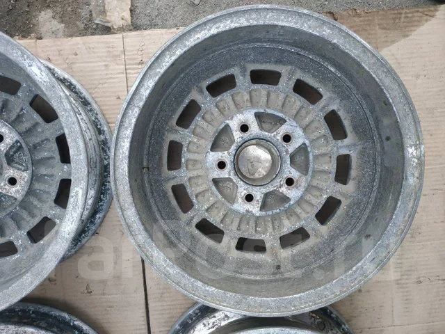 Almex. 5.5x15", 5x114.3, ET16 ����