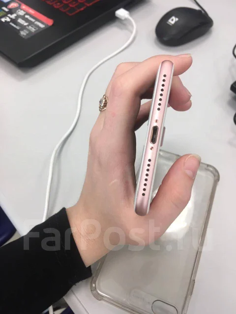 Apple iPhone 7 Plus. �����, �������, 4G LTE ����