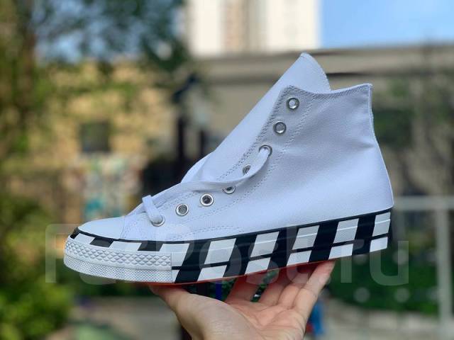 ow x converse