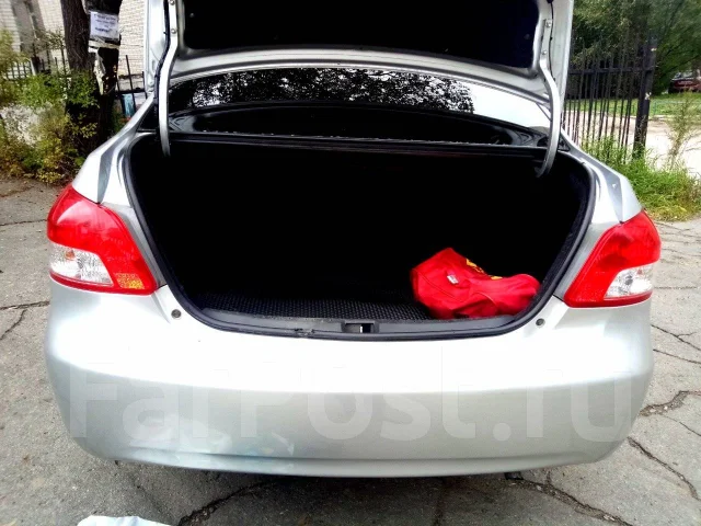Toyota Belta. �������, ��������, 1.0 (71��.�.), ������, 60 000����. �� ����
