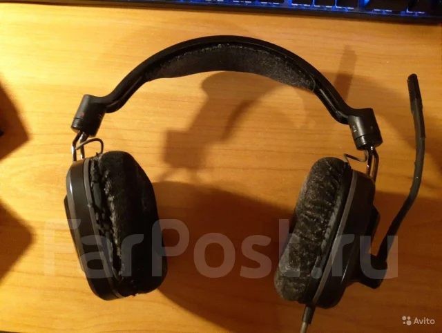 Plantronics ����