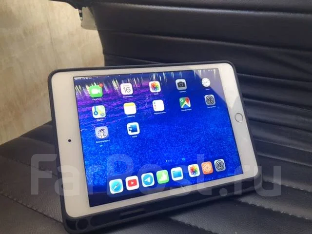 Apple iPad Mini 4 ����