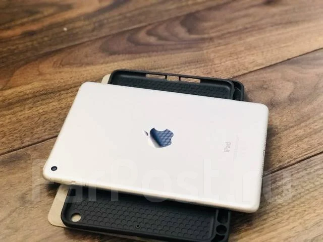 Apple iPad Mini 4 ����