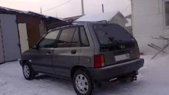 Ford Festiva. ADA242, B3 ����