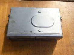 JVC ����