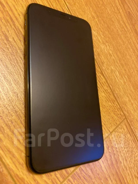 Apple iPhone X. �/�, ������, 3G, 4G LTE, NFC ����