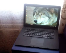 4Good. 11.6", 1,3����, ��� 2048 ��, ���� 32���, WiFi: 1, Bluetooth: 1, ����������� �� 10��. ����