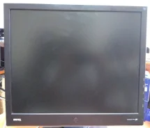 BenQ. 19" ����