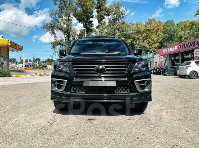 Lexus LX570. �������, 4wd, 5.7 (367��.�.), ������, 113 000����. �� ����