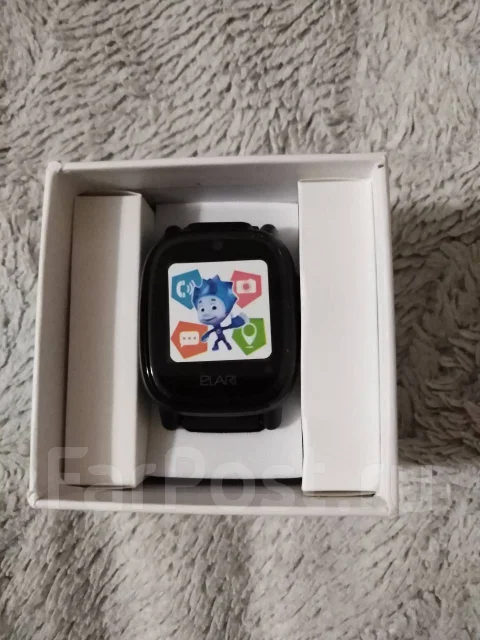 Elari Fixitime 3 ����