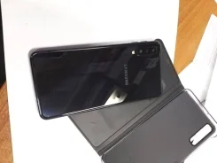 Samsung Galaxy A7 2018. �/�, 64 ��, ������, 3G, 4G LTE, Dual-SIM, NFC ����