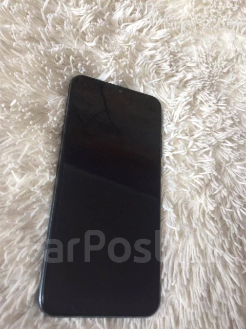 Honor 10i. �/�, ������, 3G, 4G LTE, NFC ����