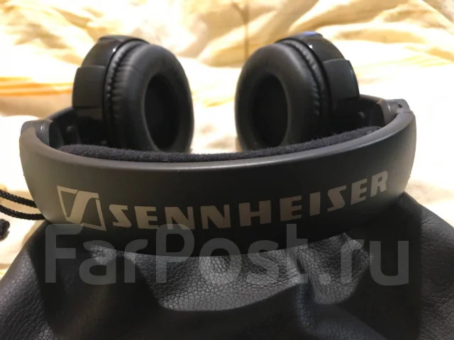 Sennheiser HD 215 ����