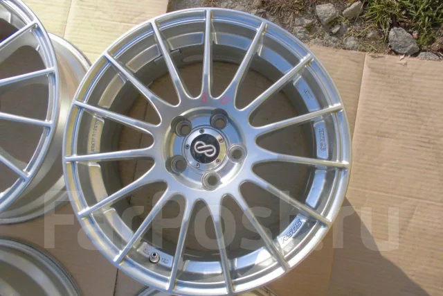Enkei RS05. 7.0x16", 5x100, ET38, �� 73,1���. ����