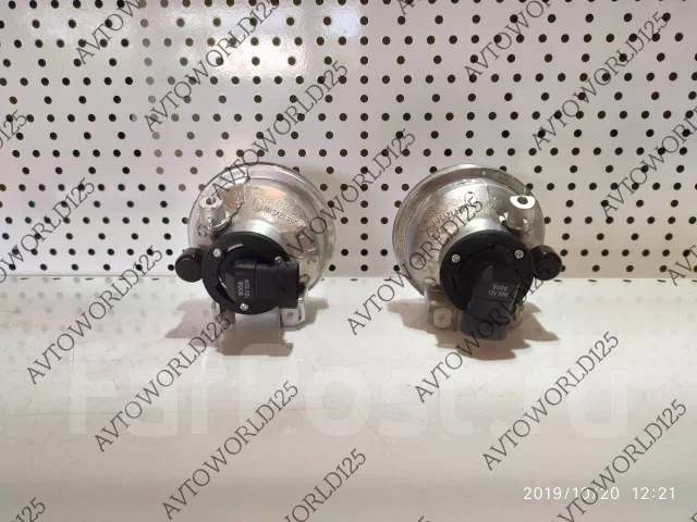 ������� Toyota Prius 20 8122152060 8122152061 2122038LUE 84912KG490 84912KG051 ����